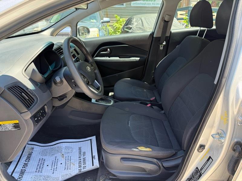 Kia Rio5 LX 2013