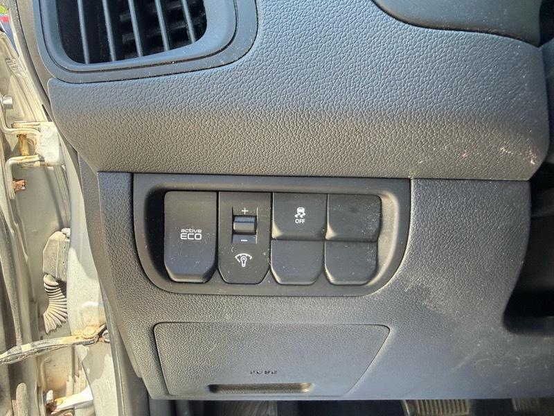 Kia Rio5 LX 2013