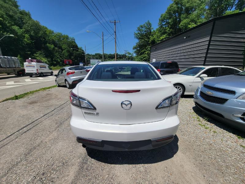 Mazda MAZDA3 i Touring 4-door 2010
