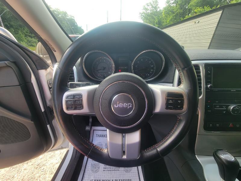 Jeep Grand Cherokee Laredo 4WD 2013