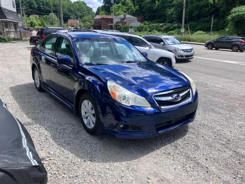 Subaru Legacy 2.5i Premium 2011