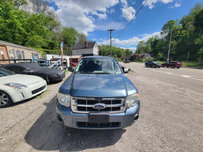 Ford Escape XLS FWD 2010
