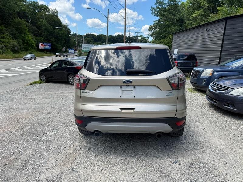 Ford Escape SE FWD 2017