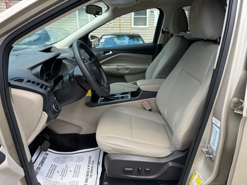 Ford Escape SE FWD 2017
