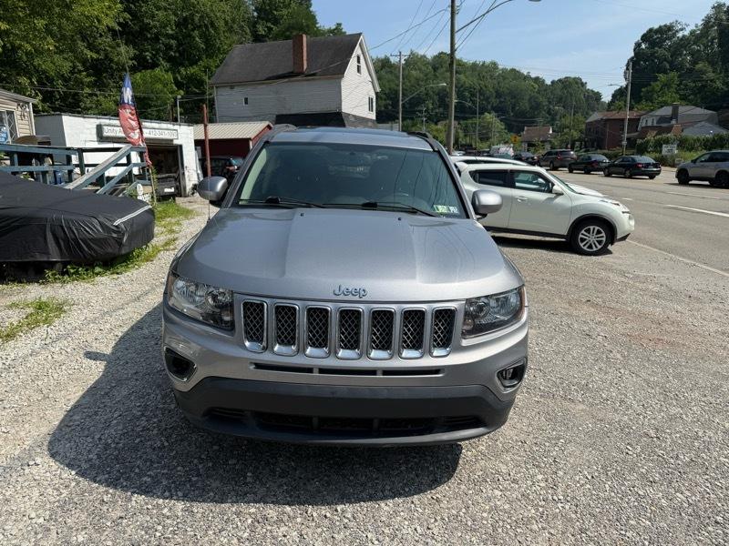 Jeep Compass Latitude FWD 2017
