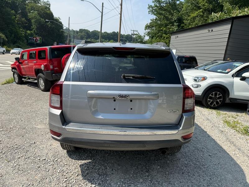 Jeep Compass Latitude FWD 2017