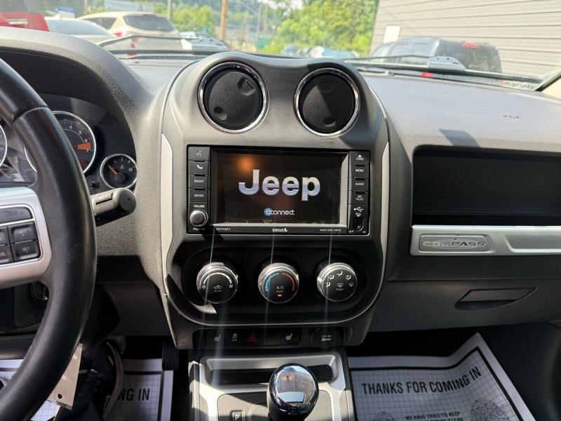 Jeep Compass Latitude FWD 2017