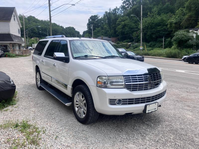 Lincoln Navigator L 4WD 2012