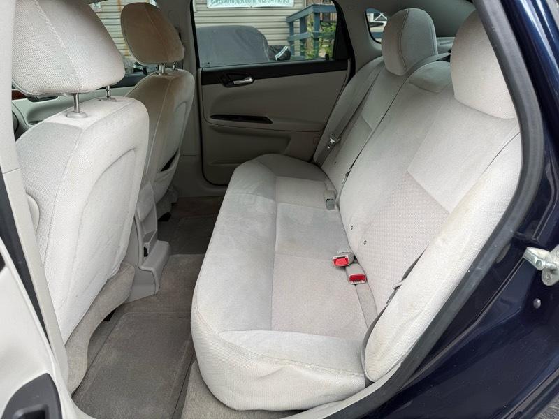 Chevrolet Impala LS 2011