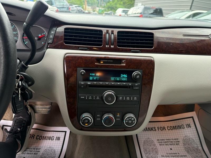 Chevrolet Impala LS 2011