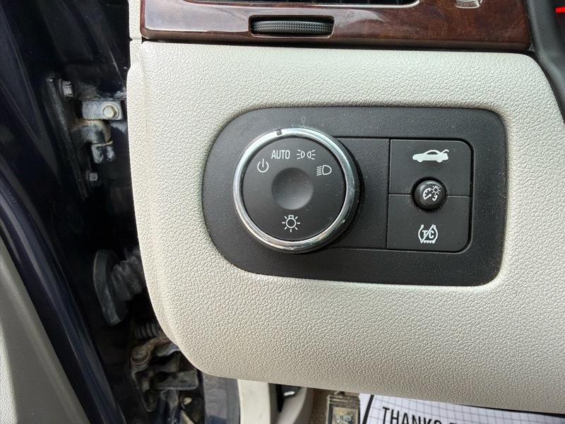 Chevrolet Impala LS 2011