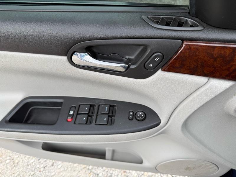 Chevrolet Impala LS 2011