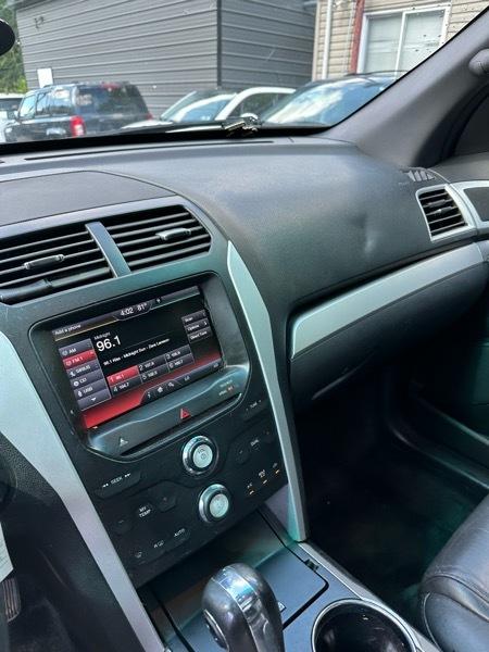 Ford Explorer XLT 4WD 2015
