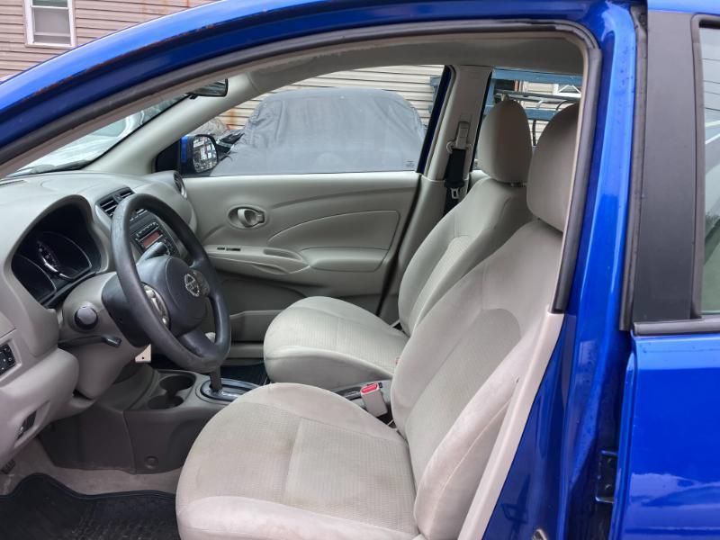 Nissan Versa 1.6 S Sedan 2012