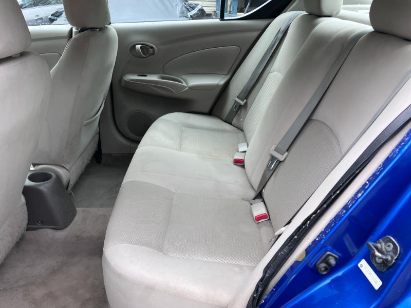 Nissan Versa 1.6 S Sedan 2012