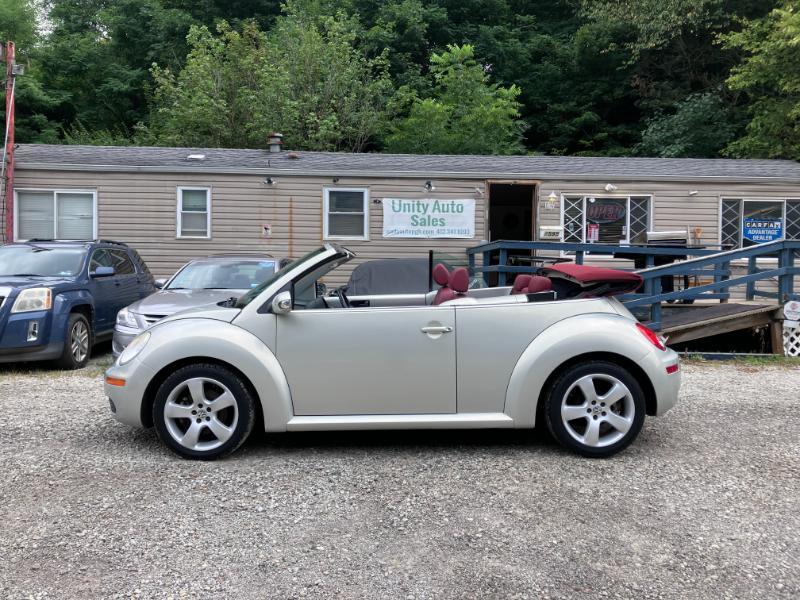 Volkswagen New Beetle S Convertible 2009