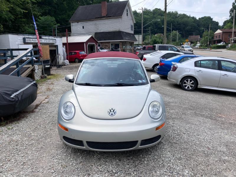 Volkswagen New Beetle S Convertible 2009