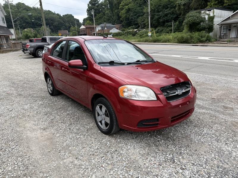 Chevrolet Aveo LS 4-Door 2011