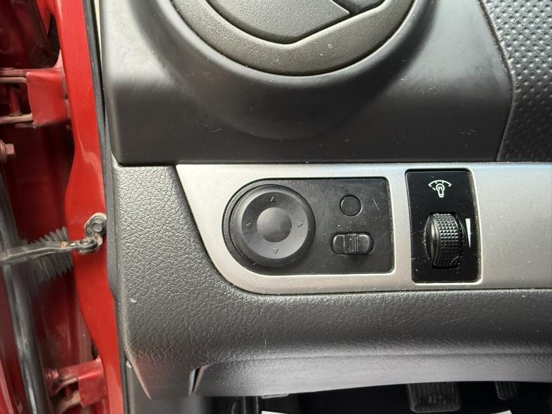 Chevrolet Aveo LS 4-Door 2011