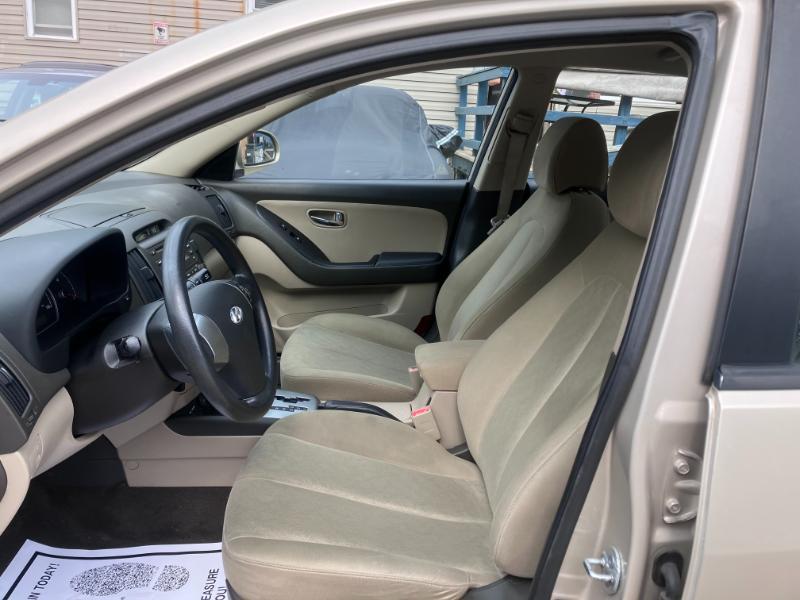 Hyundai Elantra SE 2010