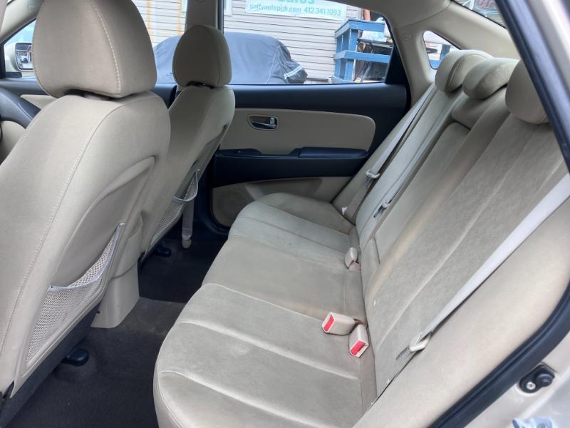 Hyundai Elantra SE 2010