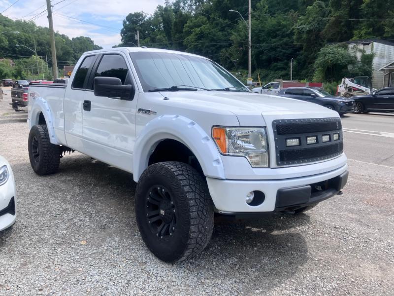 Ford F-150 XLT SuperCab 8-ft. Bed 4WD 2013