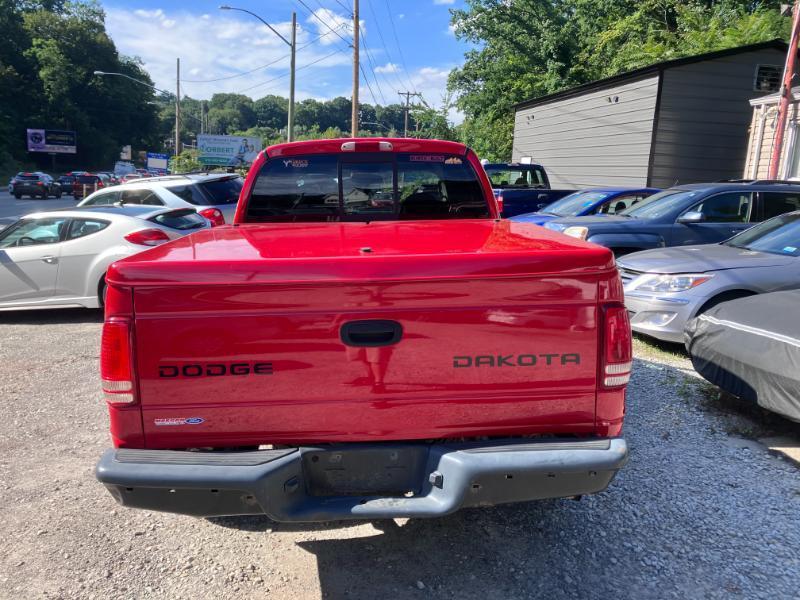 Dodge Dakota Sport Quad Cab 4WD 2004