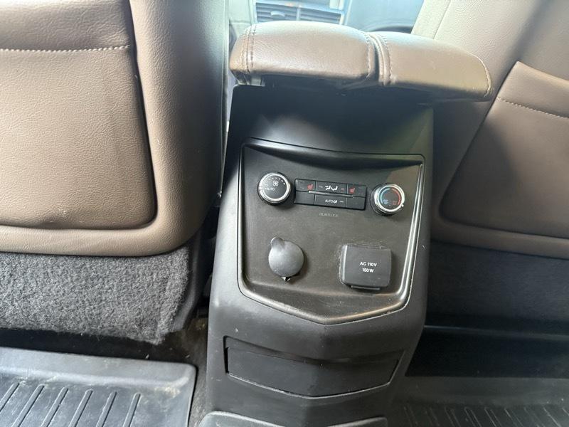 Lincoln MKT 3.5L with EcoBoost AWD 2013