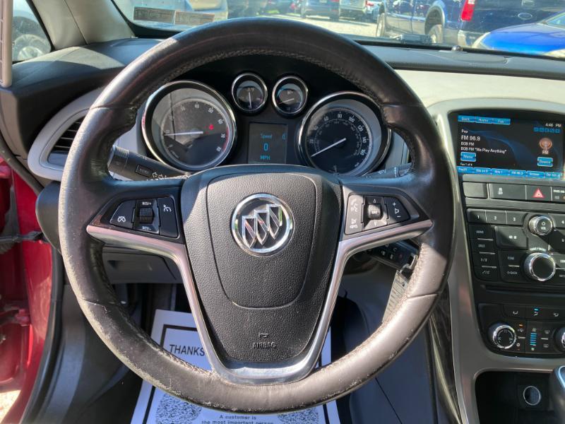 Buick Verano Base 2012
