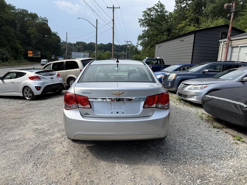 Chevrolet Cruze LS Auto 2014