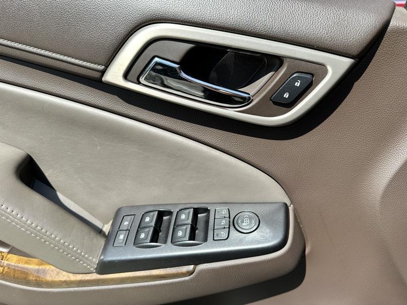 GMC Yukon Denali 4WD 2015