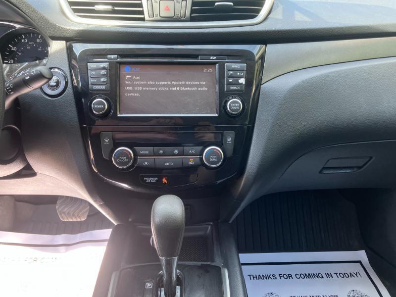 Nissan Rogue SV AWD 2015