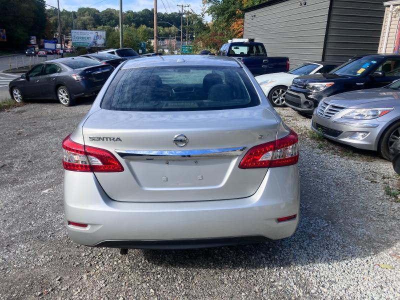 Nissan Sentra FE+ S 2015