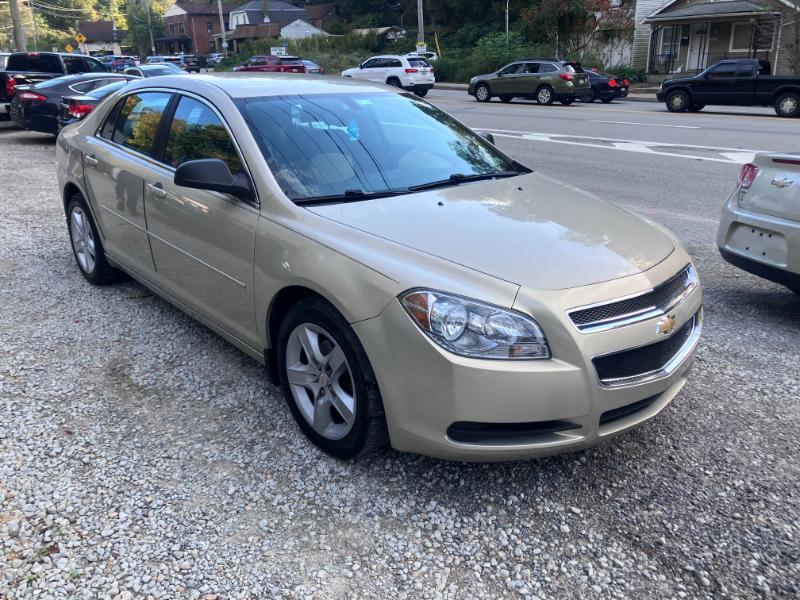 Chevrolet Malibu LS 2011