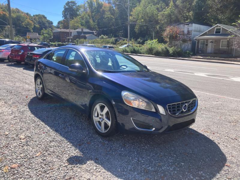 Volvo S60 T5 2012