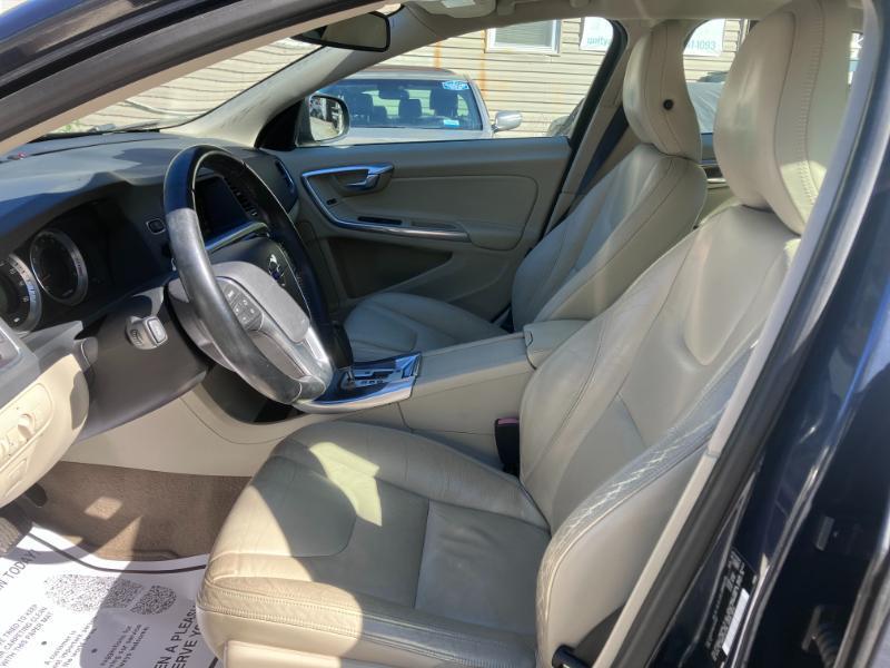 Volvo S60 T5 2012