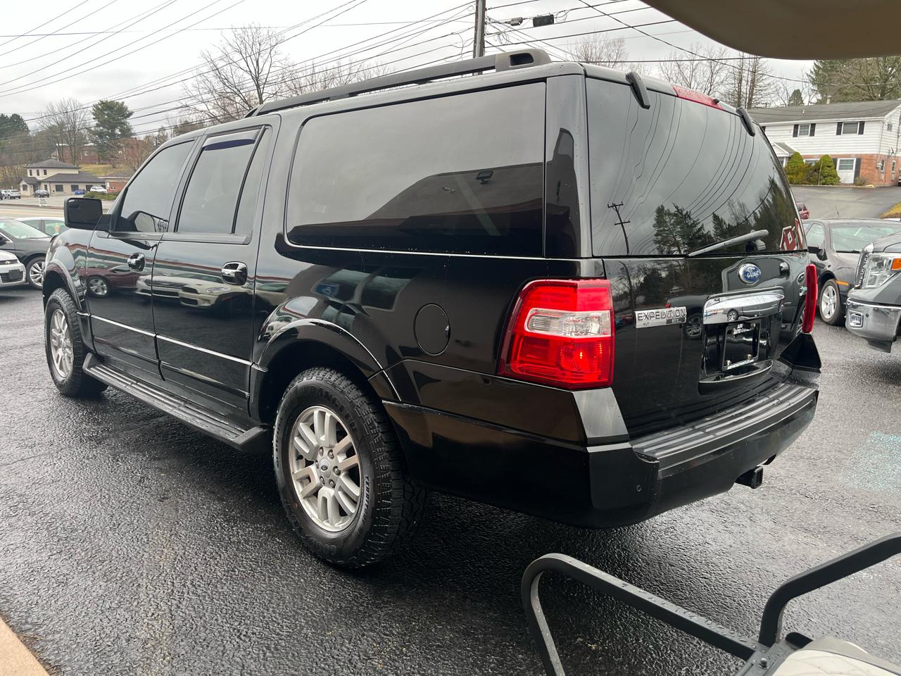Ford Expedition EL XLT 4WD 2012