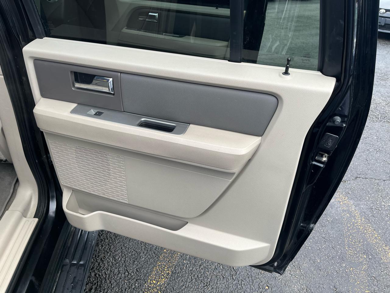 Ford Expedition EL XLT 4WD 2012