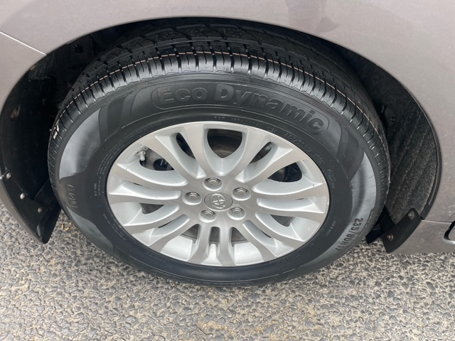 Toyota Sienna XLE FWD 8-Passenger V6 2014