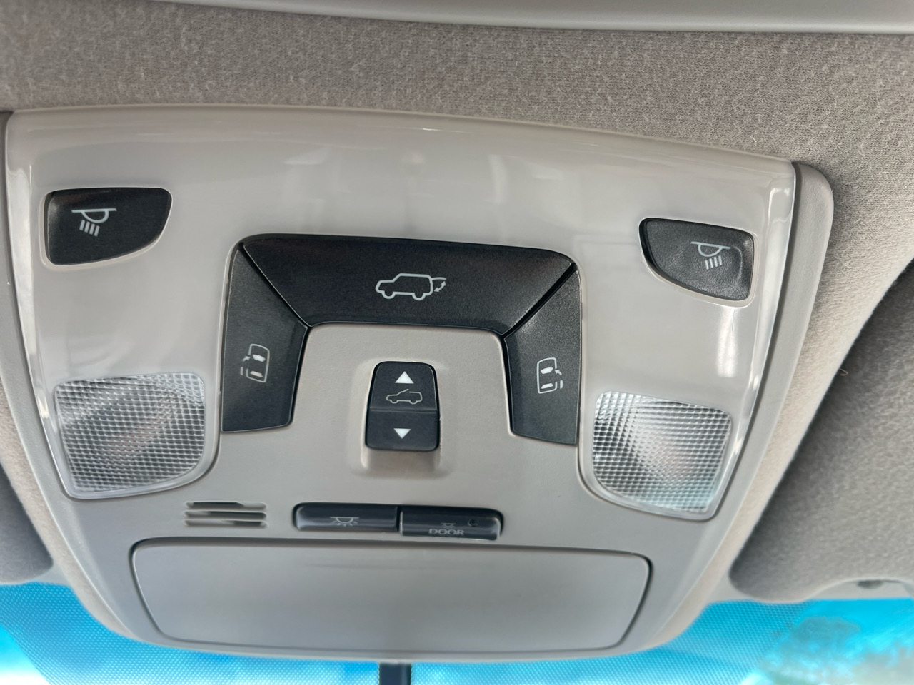 Toyota Sienna XLE FWD 8-Passenger V6 2014