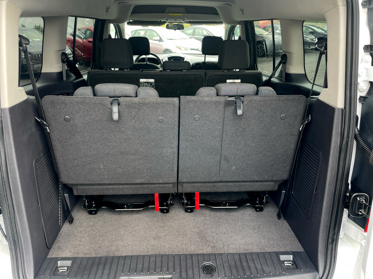 2015 Ford Transit Connect Wagon XLT photo 7
