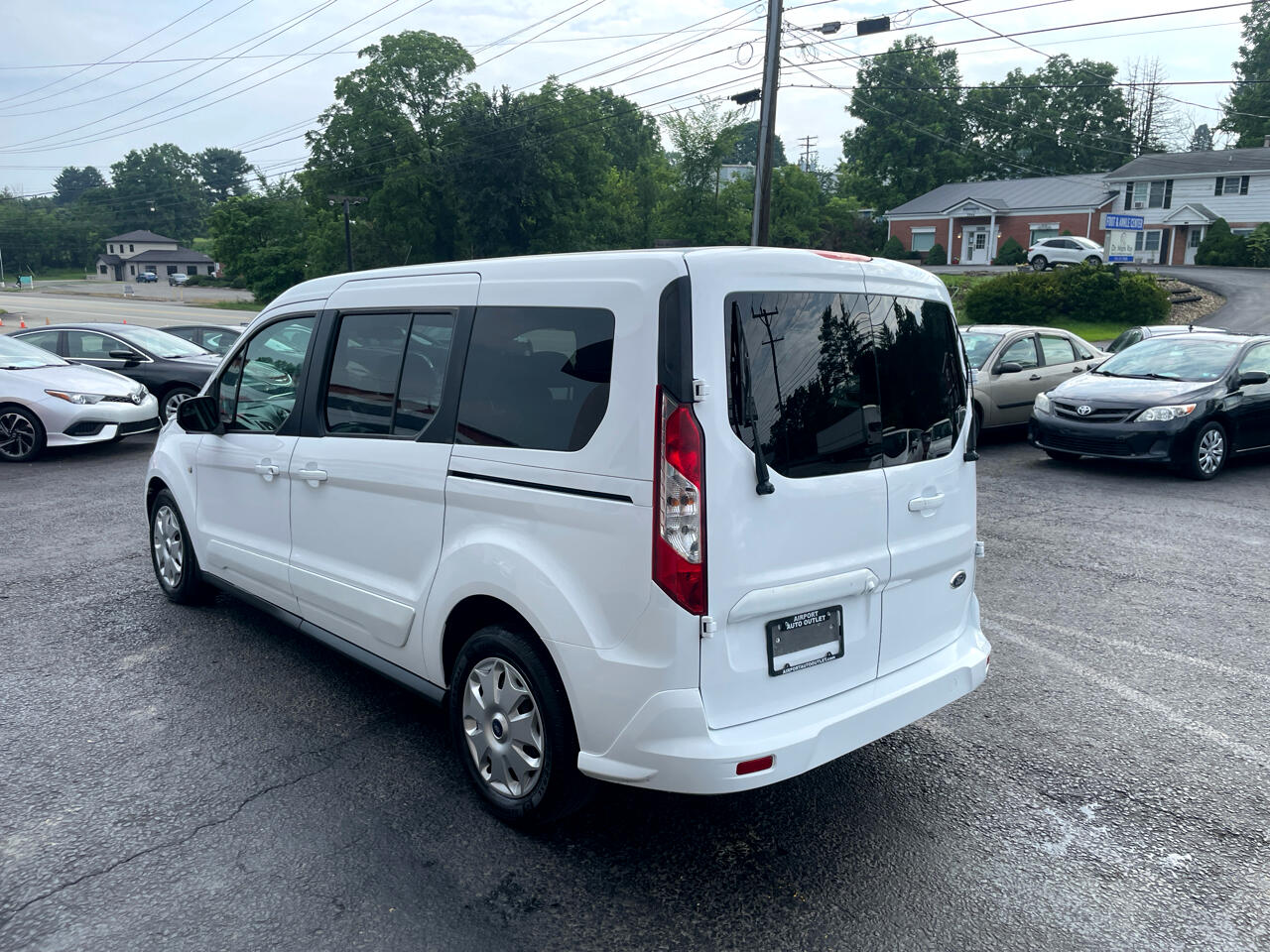 2015 Ford Transit Connect Wagon XLT photo 8