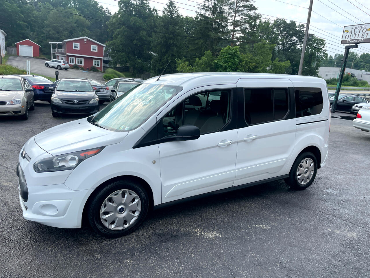 2015 Ford Transit Connect Wagon XLT photo 10
