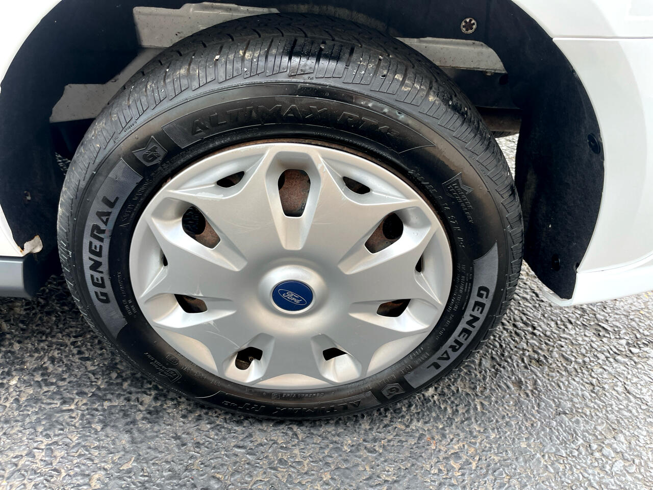 2015 Ford Transit Connect Wagon XLT photo 15