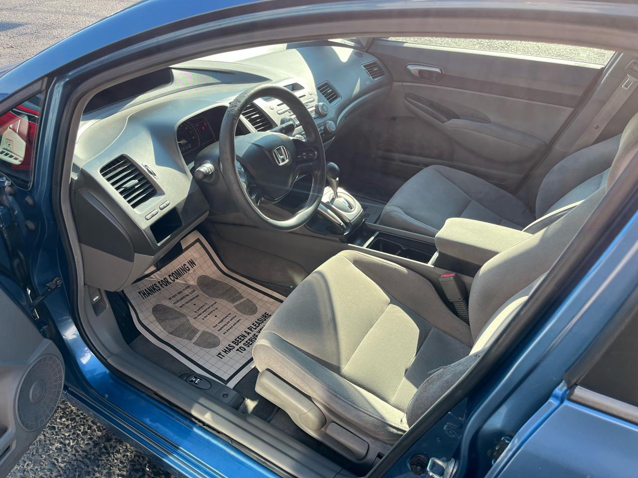 Honda Civic LX Sedan AT 2006