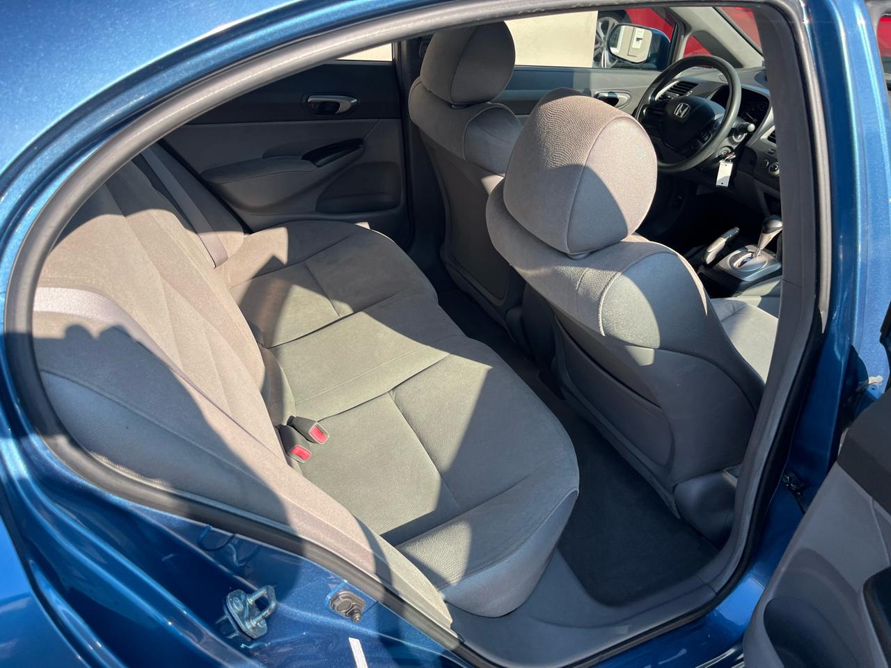 Honda Civic LX Sedan AT 2006