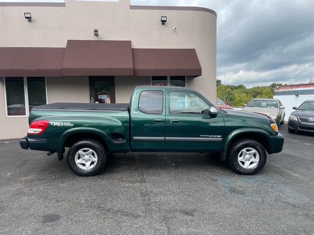 Toyota Tundra  2004