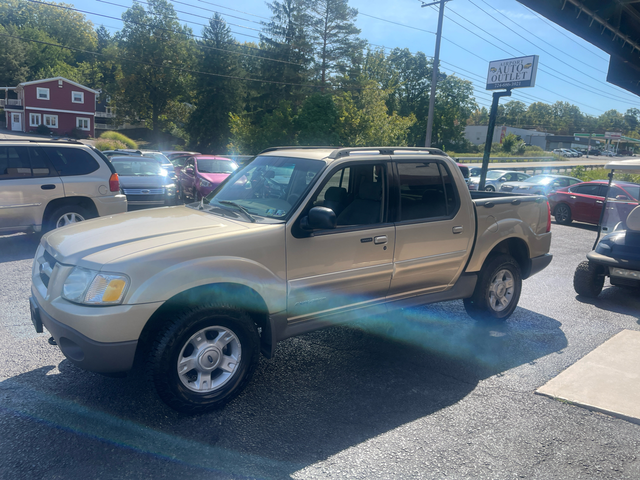 Ford Explorer Sport Trac 4WD 4dr XLT 2002 Ford Explorer Sport Trac 4WD 4dr XLT 2002