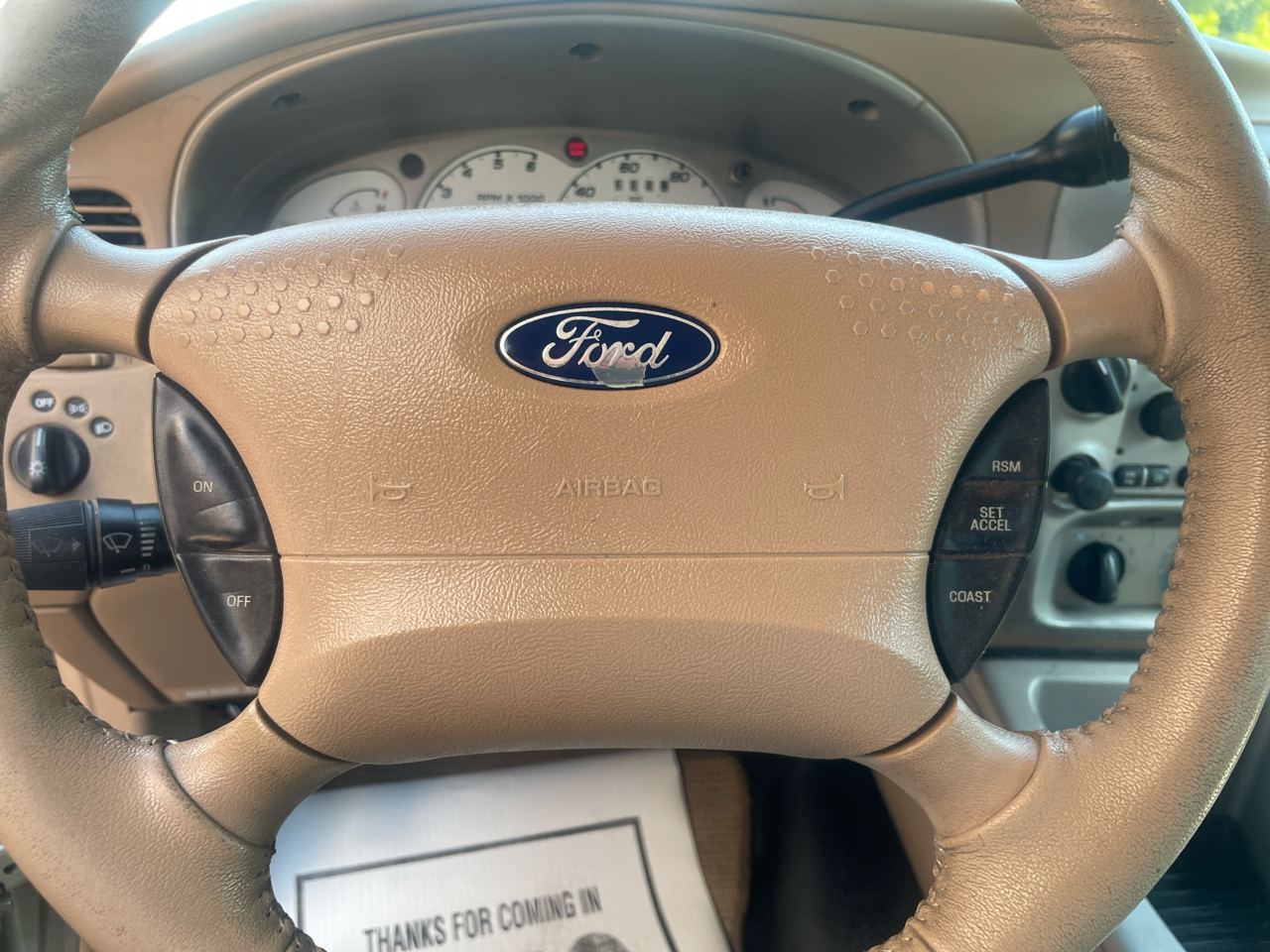 Ford Explorer Sport Trac 4WD 4dr XLT 2002 Ford Explorer Sport Trac 4WD 4dr XLT 2002