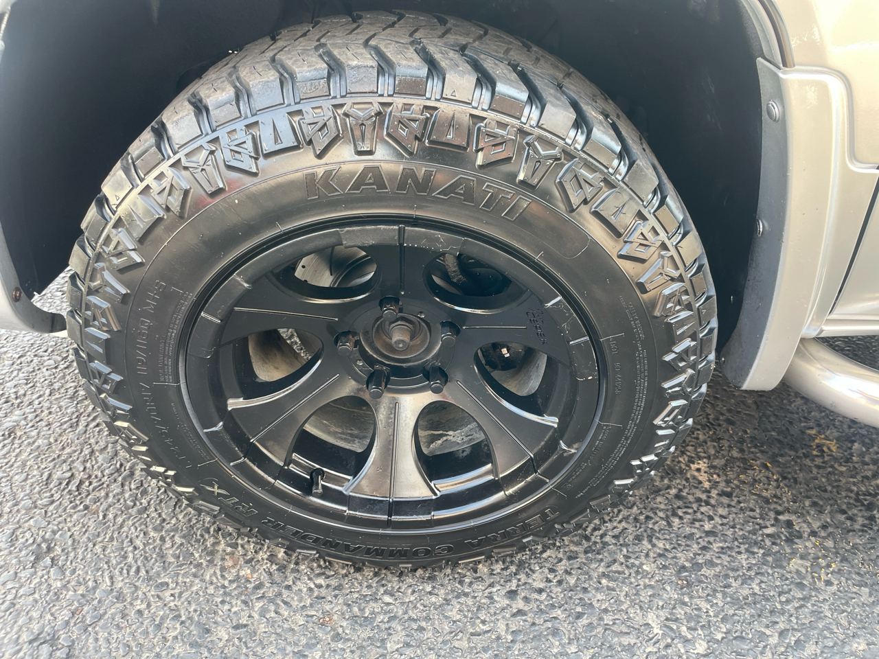 2010 Dodge Dakota SLT photo 8
